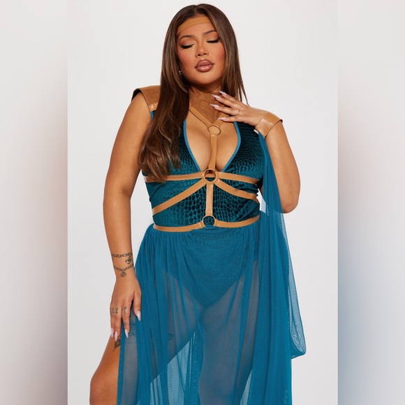 Maiden Of The Throne Costume Set - Turquoise/Tan - Picture 1 of 9